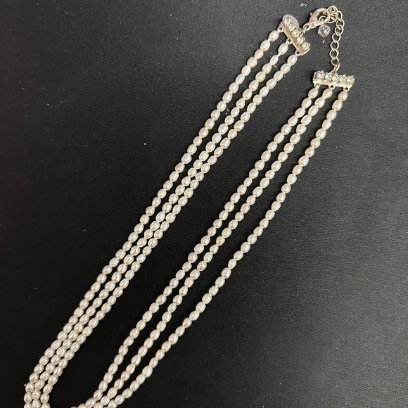 3 Strand Pearl Necklace - Picture 2 of 4